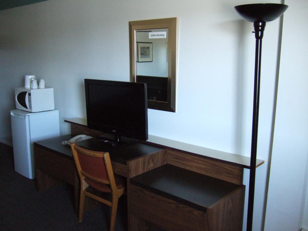 Wild Rose Inn Vegreville Zimmer foto